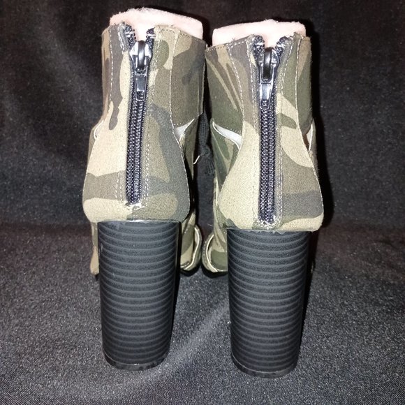 (JUSTFAB) Zola Lace-Up Gladiator Chunky Heeled Bootie - Picture 3 of 11